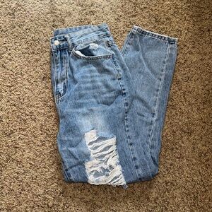 women’s small size 4 ‘Shein’ straight leg distressed blue denim jeans